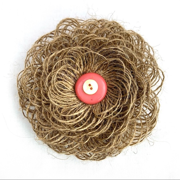 Burlap Flower Magnets Country Chic Decor - Picture 8 of 8